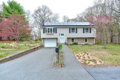 4 Park Dr