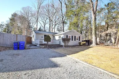 17 Kalmia Road 1