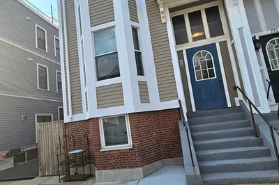 774 E 5th St #1