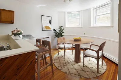 50 Williams St #50B