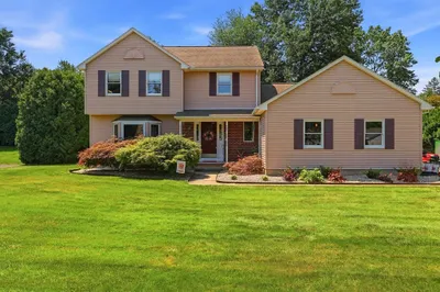 16 Lessard Cir