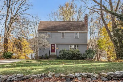 58 River St