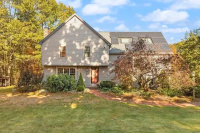 70 Farm Hill Rd 1