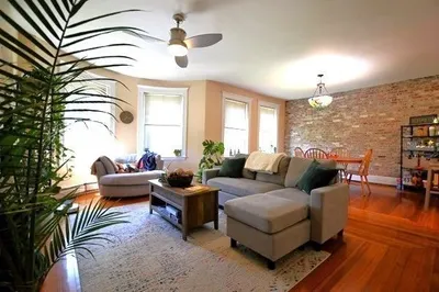 256 Aspinwall Ave #2