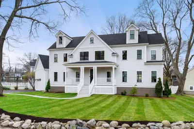 25 Sachem Rd
