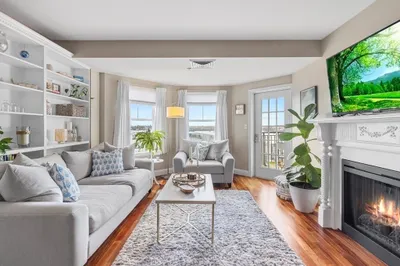 10 Seaport Dr #2616 1