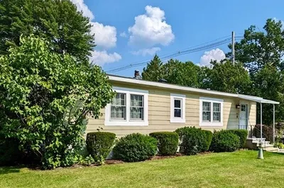 239 Ayer Rd #101 1