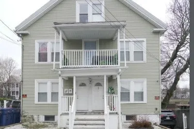 11 Ropes St #2 1