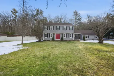 1173 E Mountain Rd 1