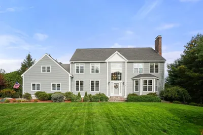 9 Fieldstone Dr 1