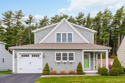 66 Fairway Dr 1