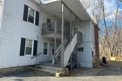 15 Elm Ct #2L