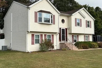 48 Eagle Dr 1