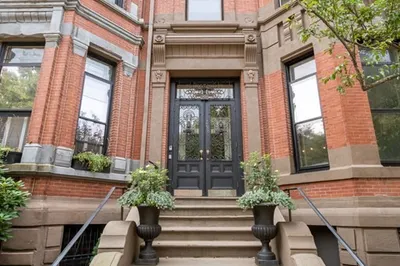 298 Commonwealth Ave #G1
