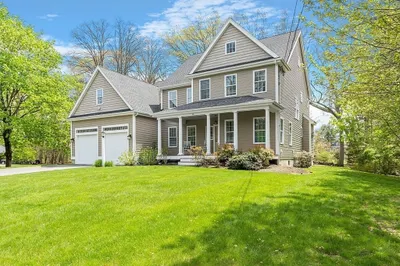 42 Ridgeway Rd 1