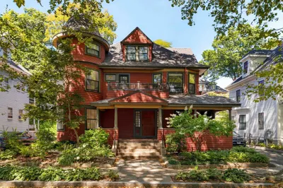 26 Beals St #1 1