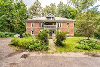 15 Glendale Ave