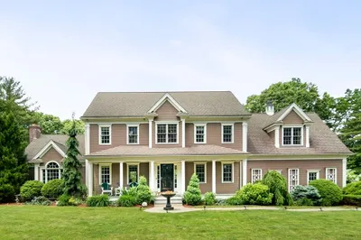 63 Ring Rd 1