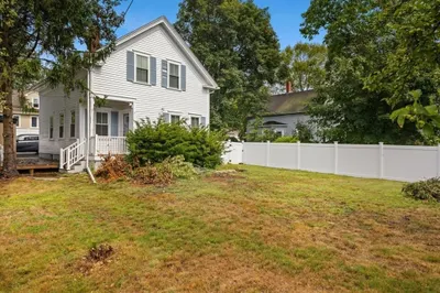 698 Fall River Ave