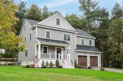7 Sibley Drive