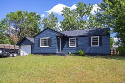 127 Gelinas Dr