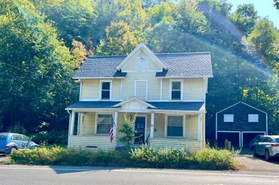 31 River St 1