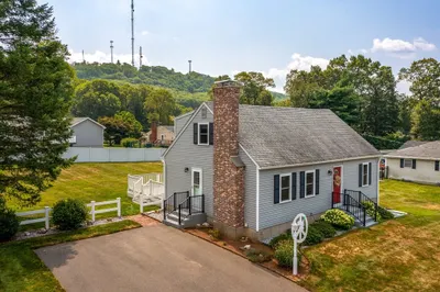 19 Sunrise Terrace