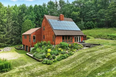 1327 Williamsburg Road