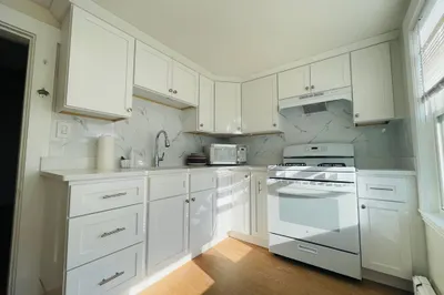 144 School St #2L 1