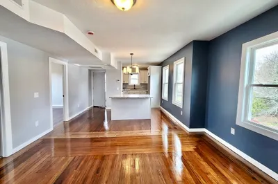 121 Lowden St #1 1