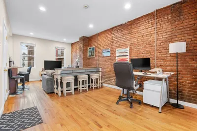 6 Drake Pl #2