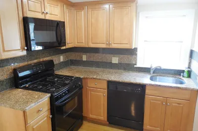 13 Prentiss Street #2