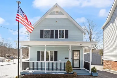 19 Cherry St
