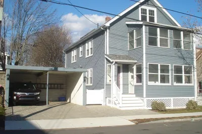 115 Bartlett Ave #115