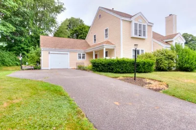 5 Pioneer Lane #1 1