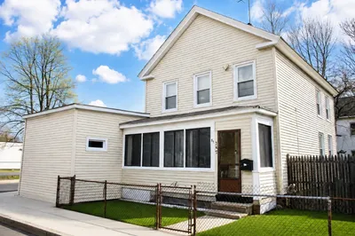145 Hancock St 1