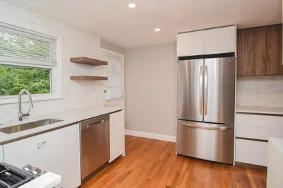 4-14 Rodgers Ave #10