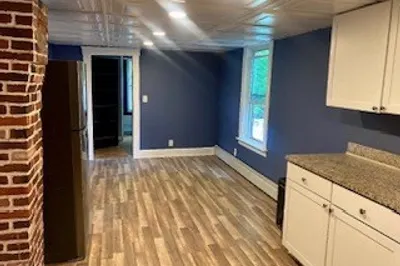 152 Pearl St #3