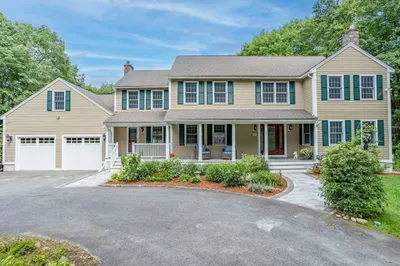 20 Vose Hill Rd 1