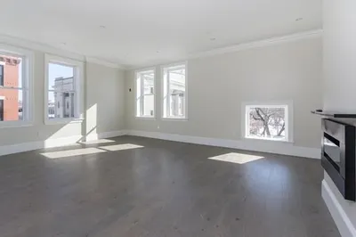 407 Shawmut Ave. #10 1