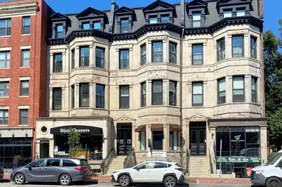 567 Columbus Ave #C4 1