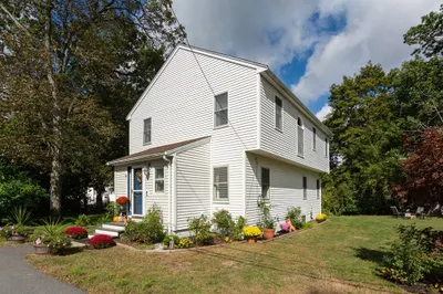 12 Tarbox St 1