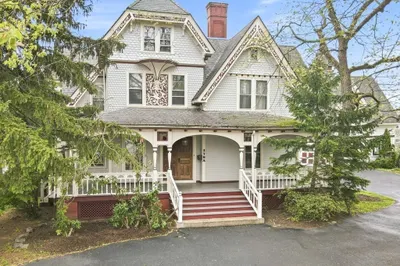 178 South Main Street 1