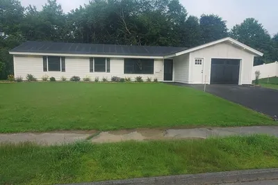17 Richard Rd 1