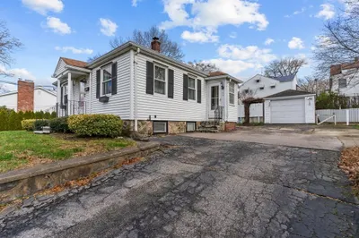 104 Saint Cecile Ave