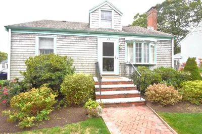 25 Foster Drive 1