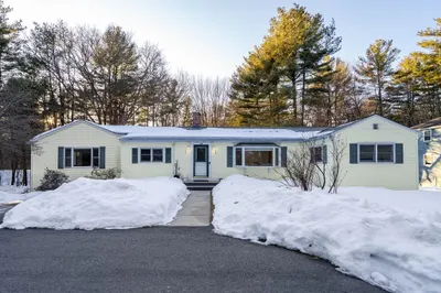50 Acton Rd