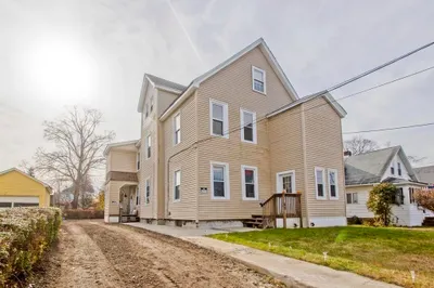 60-62 Shawmut Ave 1