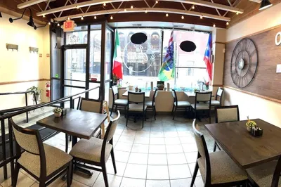 422 Main St 1