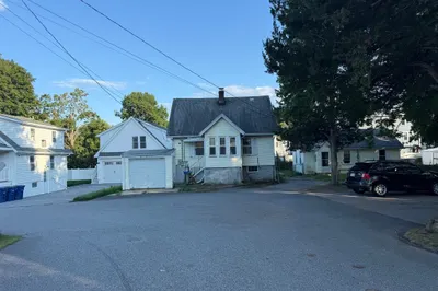 3 Somerville Ave 1